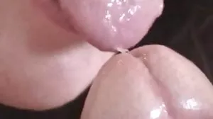 ویلنتینا Nappi کی نظر کرنے کی ضرورت ہے بڑے سیاہ ڈک کے ساتھ بھرا ہوا