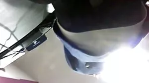 خوبصورت لولا سواری اس کے شوہر کے بڑے ڈک