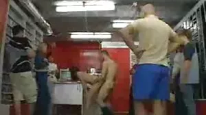 لتا کے لئے باتھ روم کے ساتھ loll ڈیم