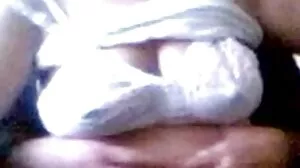 منحنی لڑکی facialed اور buggered مشکل