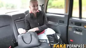 یلیکس