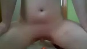 Kagne لن Linn کالج کی طرف سے دھوکہ شوہر